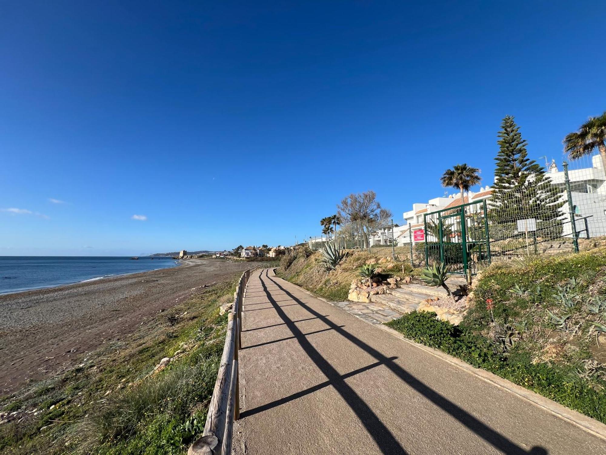 Sunrise Beach Front - Casares Del Mar Exterior foto